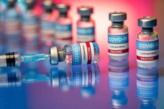 Swedish experts use the same medical treatment for patients infected with COVID-19 variants